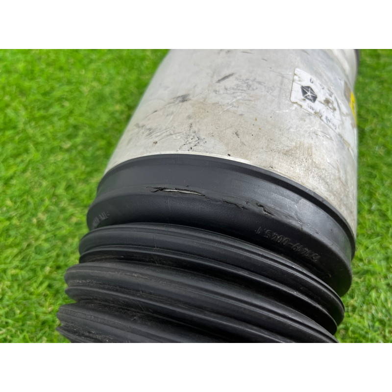 Амортизатор в сборе (подвеска) Jeep Grand Cherokee WK2 68029506ae