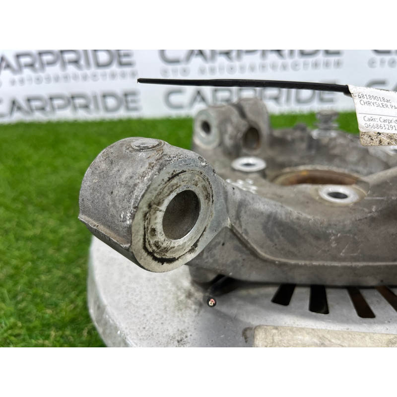 Цапфа подвески (подвеска) Chrysler Pacifica 1 2018 68189018AC