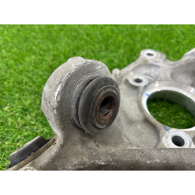 Цапфа подвески (подвеска) Cadillac Xt5 1 2016 3.6 84005628