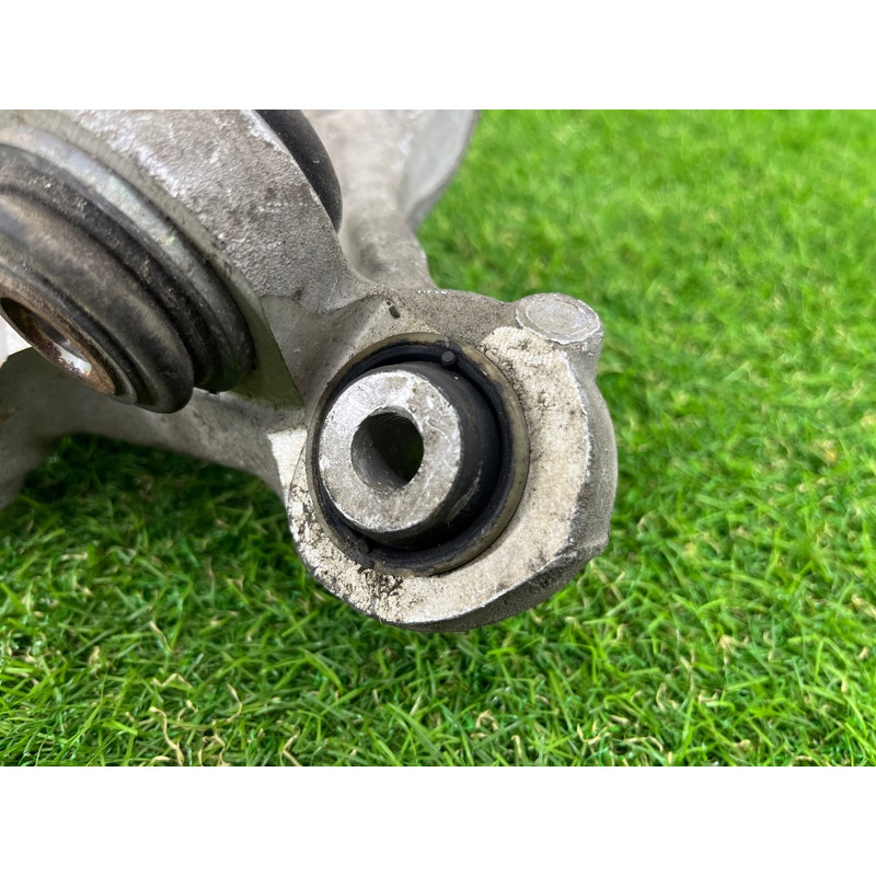 Цапфа подвески (подвеска) Cadillac Xt5 1 2016 3.6 84005628