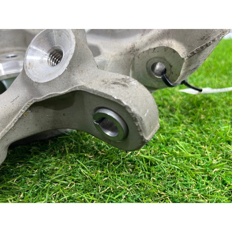 Цапфа подвески (подвеска) Cadillac Xt5 1 2016 3.6 84019578