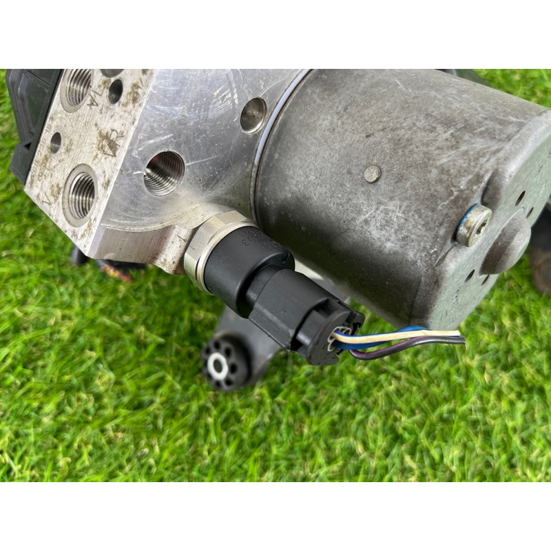 Блок abs (тормозная система) BMW 3-series E46 2001 M54B30 34526757019