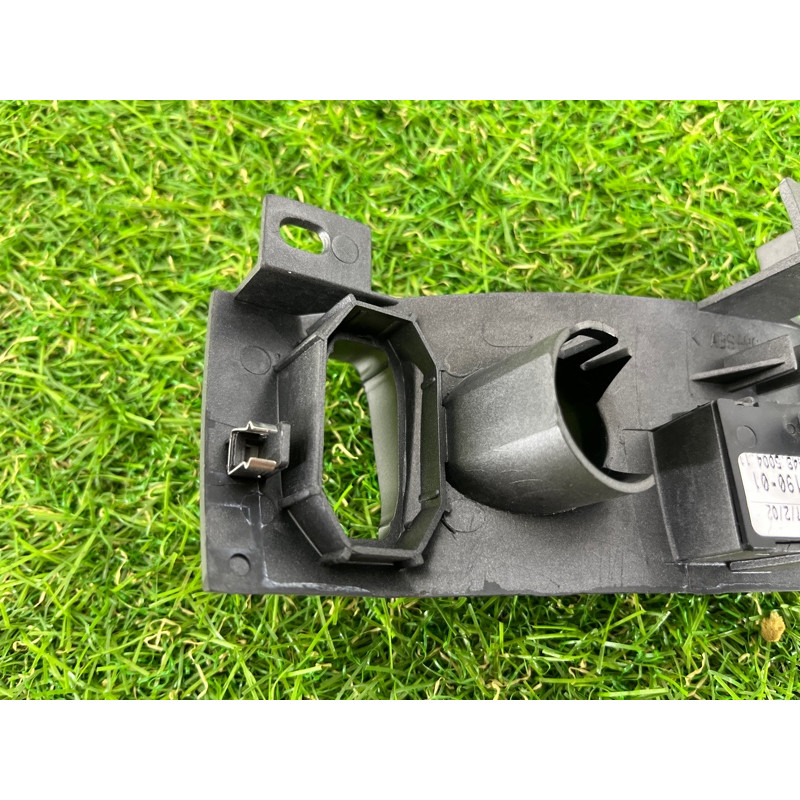 Кнопка парктроника (электрика / кнопки) BMW 7-series E65 N62B44 61316921190