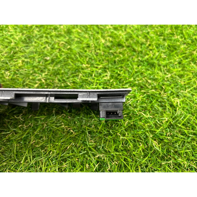 Микрофон (электрика) BMW 7-series E38 84318374075