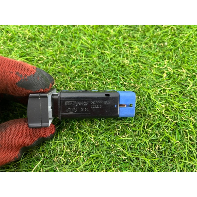 Кнопка климат контроля (электрика / кнопки) Hyundai Santa Fe CM 2009 2.2 CRDI 202002962