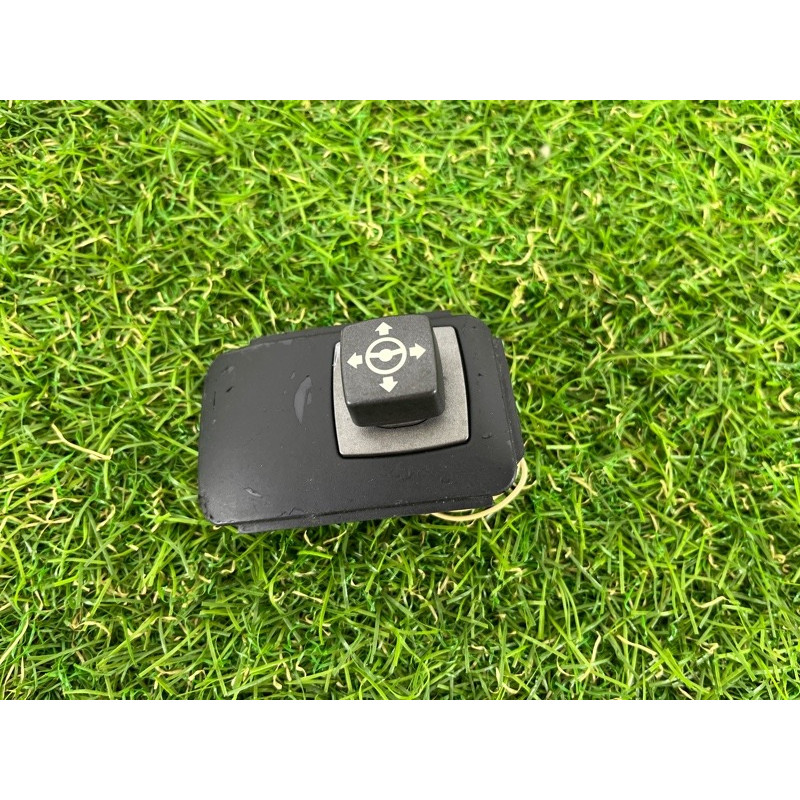 Кнопка регулировки рулевой колонки (электрика / кнопки) BMW 7-series E65 N62B44 61316911535