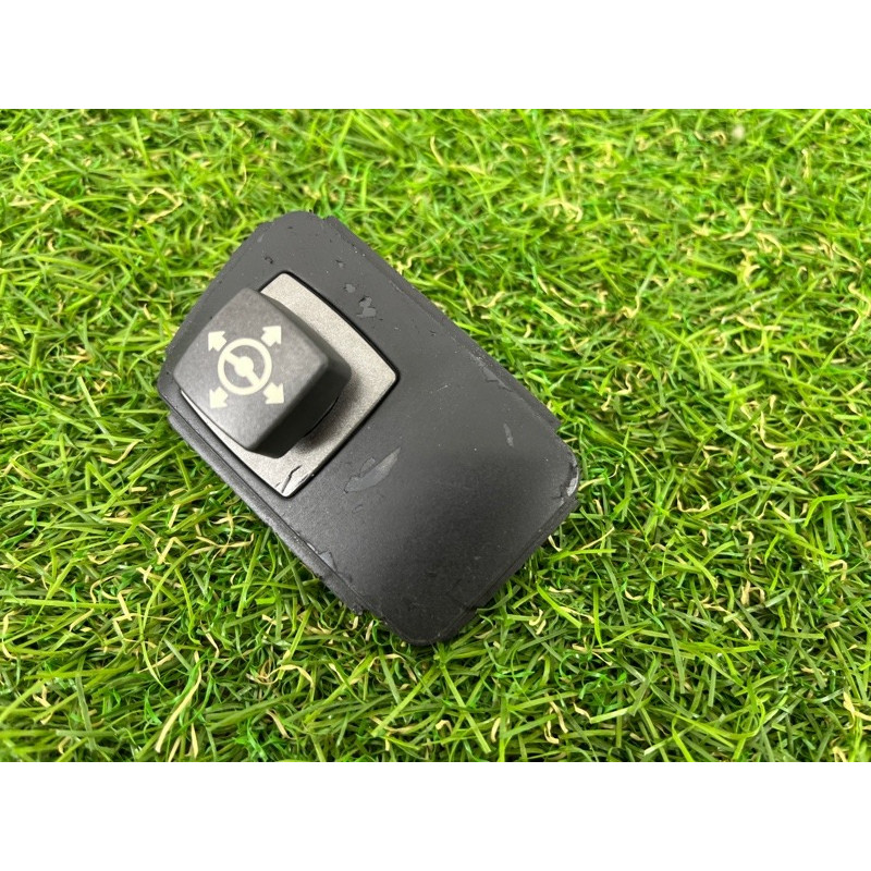 Кнопка регулировки рулевой колонки (электрика / кнопки) BMW 7-series E65 N62B44 61316911535