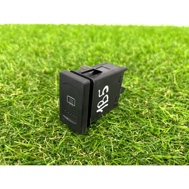 Кнопка подогрева заднего стекла (электрика / кнопки) Volkswagen Passat B5 2003 1.9 TDI 3B0959621C