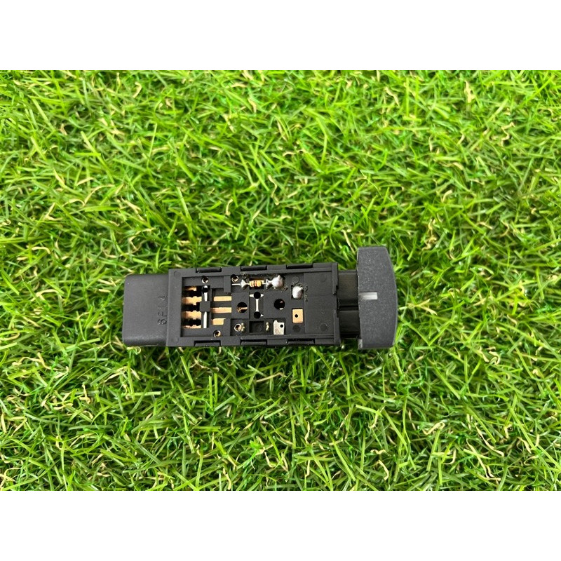 Кнопка подогрева заднего стекла (электрика / кнопки) KIA Sorento BL 2007 2.5 CRDI 202002962