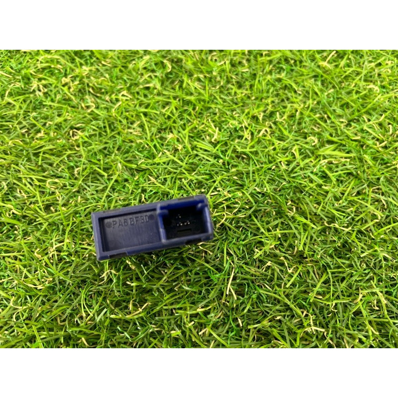 Кнопка открывания крышки багажника (электрика / кнопки) BMW 5-series E39 61.31-8365579