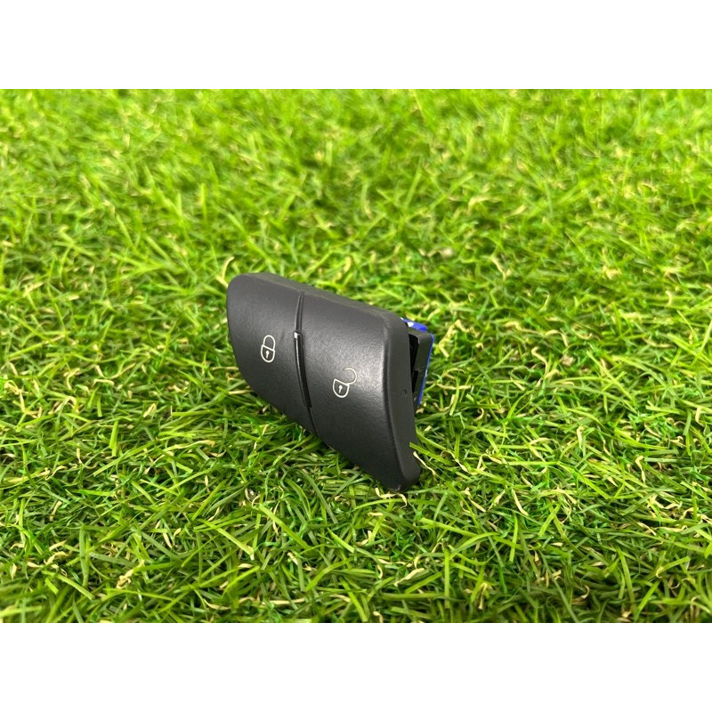 Кнопка блокировки центрального замка (электрика / кнопки) Volkswagen Passat B6 2008 2.0 BKP 3c0962126b