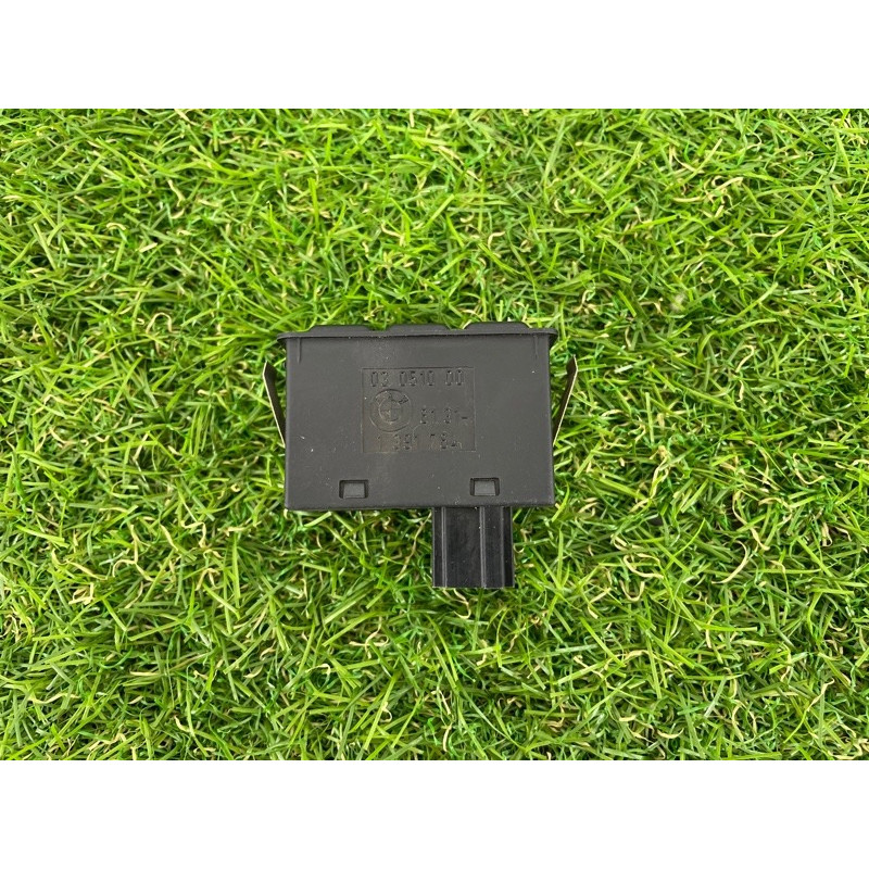 Кнопка климат контроля (электрика / кнопки) BMW 5-series E34 61311391764