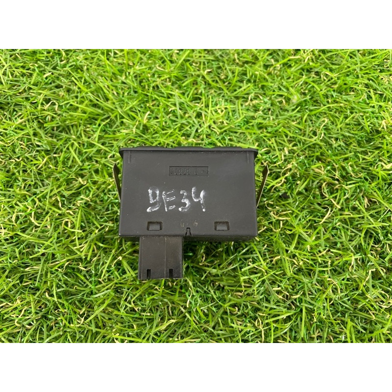 Кнопка климат контроля (электрика / кнопки) BMW 5-series E34 M43b18 61311391764