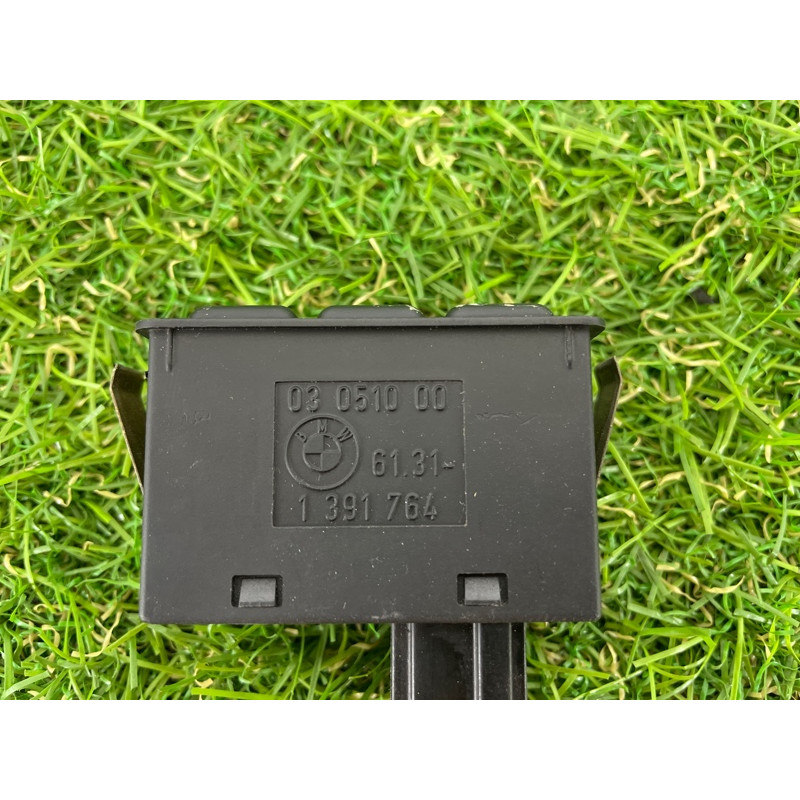 Кнопка климат контроля (электрика / кнопки) BMW 5-series E34 M43b18 61311391764