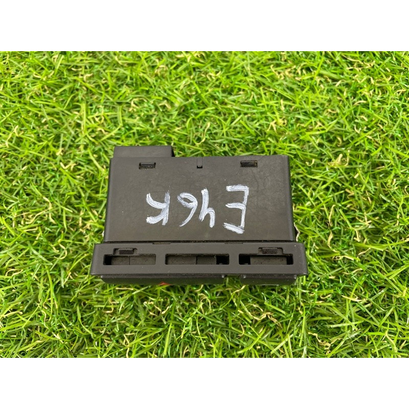 Кнопка аварийной сигнализации (электрика / кнопки) BMW 3-series E46 1999 M47D20 61318368920