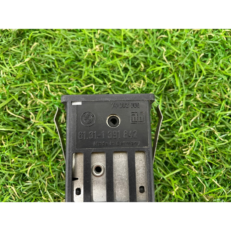 Кнопка освещения панели приборов (электрика / кнопки) BMW 5-series E34 61311391842