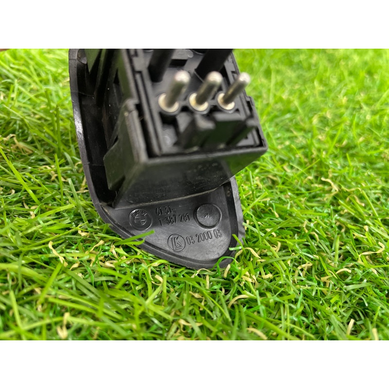 Кнопка регулировки зеркала (электрика / кнопки) BMW 3-series E36 1998 M51d25 61311387281