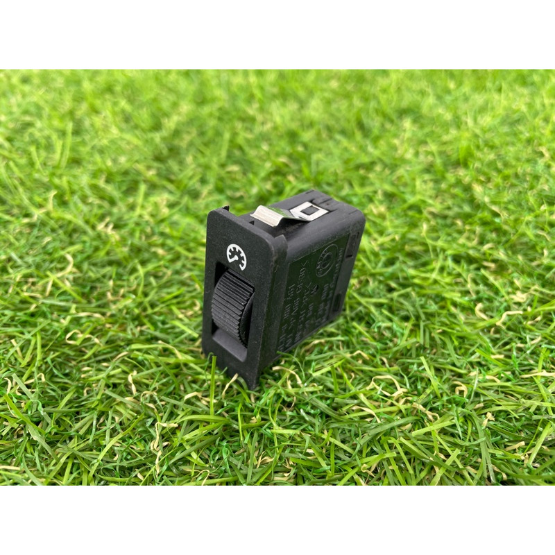 Кнопка освещения панели приборов (электрика / кнопки) BMW 5-series E39 61.31-8360461