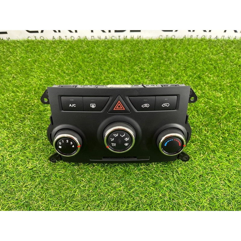 Блок управления климат-контролем (электрика / блок управления) KIA Sorento UM 2013 2.4 972501u251