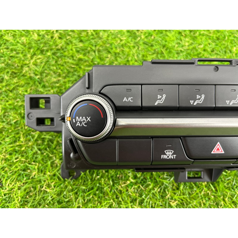 Панель управления климат-контролем (электрика / блоки управления) Mazda 3 BP bdgf61190b