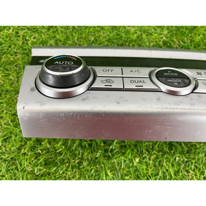 Блок управления климат-контролем (электрика / блок управления) Subaru outback BS 72311al11b