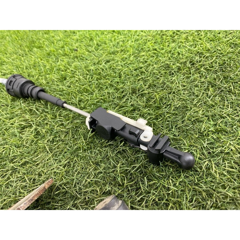 Трос переключения передач (трансмиссия) Opel Vectra C 2008 2.2 YH 13227709