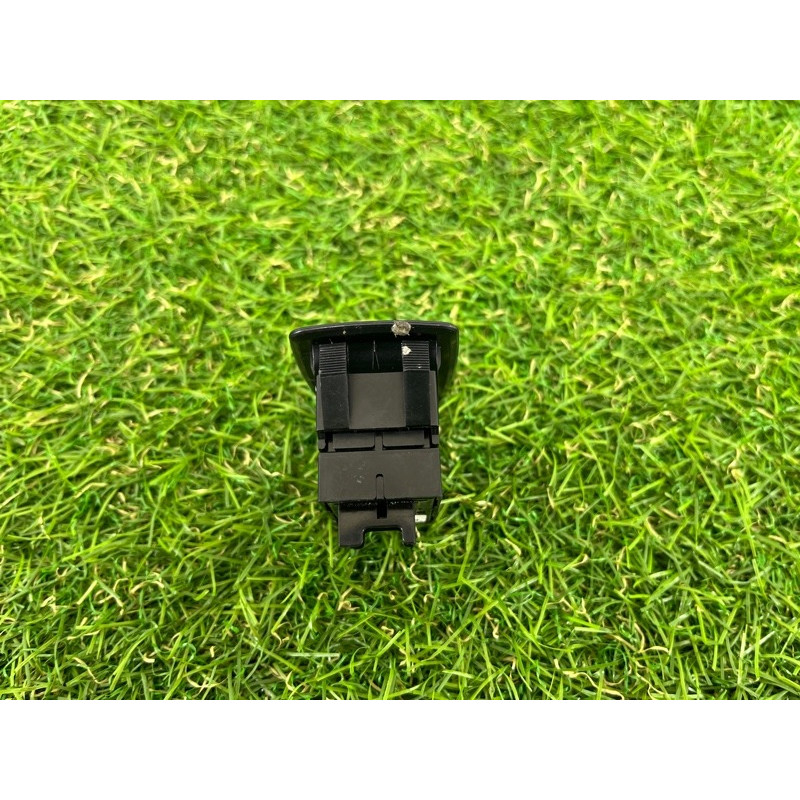 Кнопка склопідйомника (електрика / кнопки) BMW 3-series F30 2013 N26B20 61 31 9 208 106