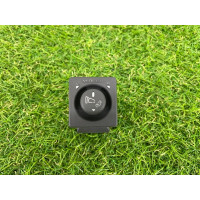 Кнопка регулировки зеркала