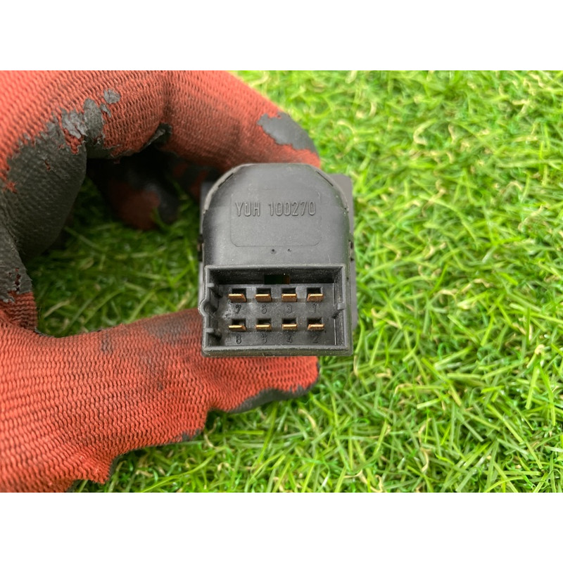 Кнопка регулировки зеркала (электрика / кнопки) LAND ROVER FREELANDER L314 1999 1.8B