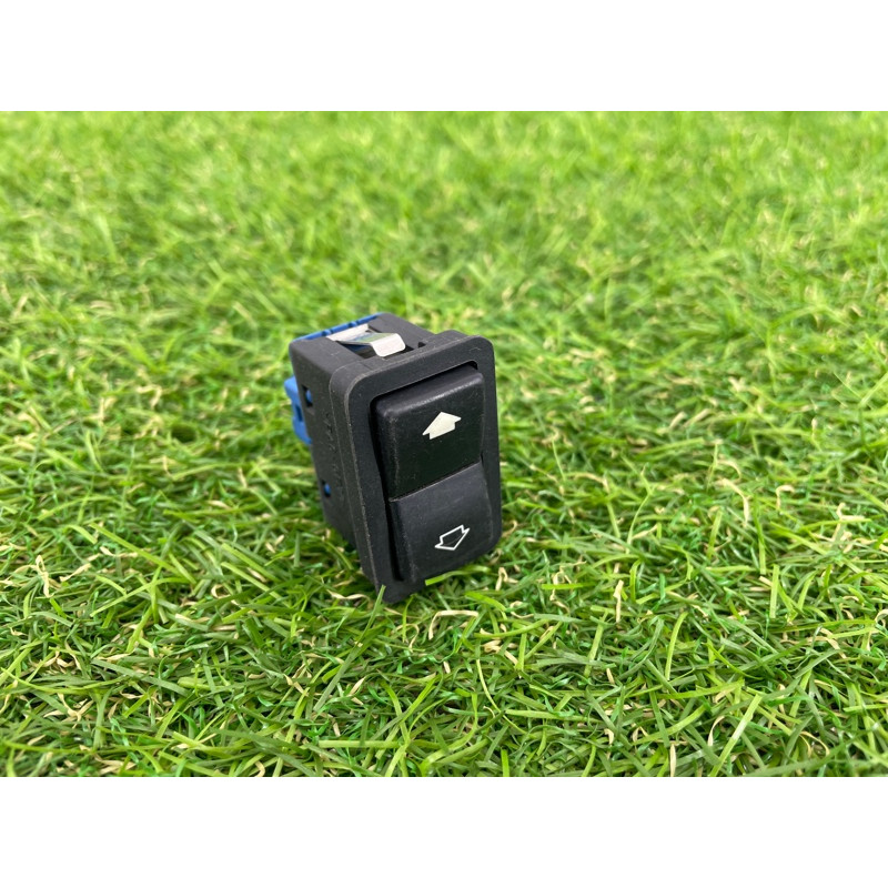 Кнопка стеклоподъемника (электрика / кнопки) BMW 7-series E38 61318368932