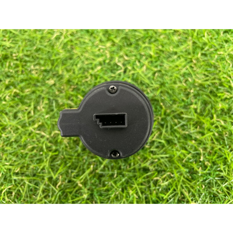 Кнопка противотуманных фар (электрика / кнопки) BMW 5-series E39 61318352215