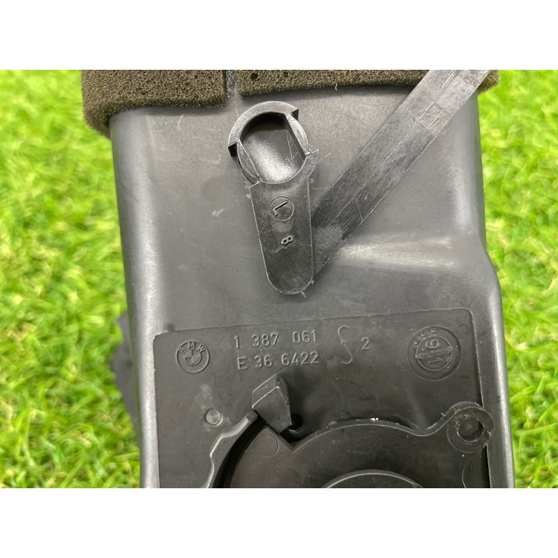 Дефлектор воздуховода (салон) BMW 3-series E36 64221387061