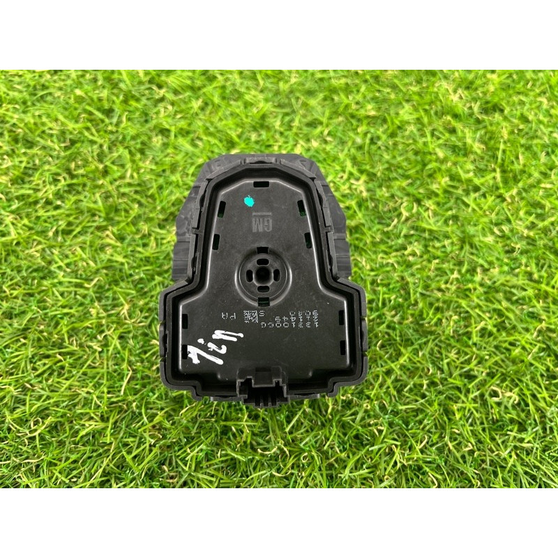 Блок кнопок мультимедиа (электрика / блок управления) Opel Insignia A 2010 2.0 DTH 13310066