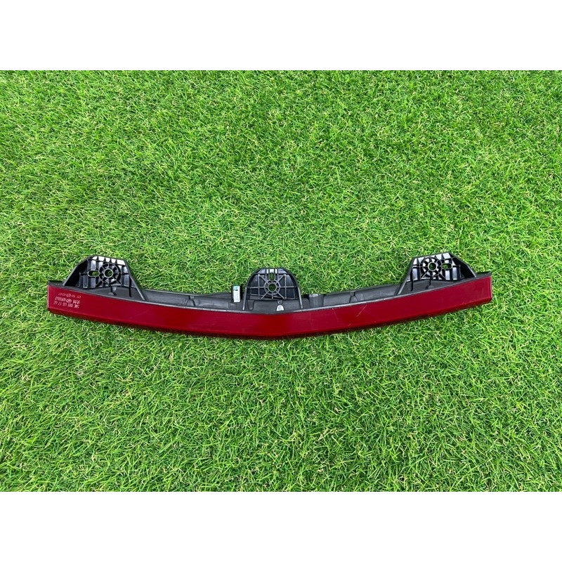 Повторитель стоп сигнала (оптика) Cadillac Xt5 1 2016 3.6 84101560