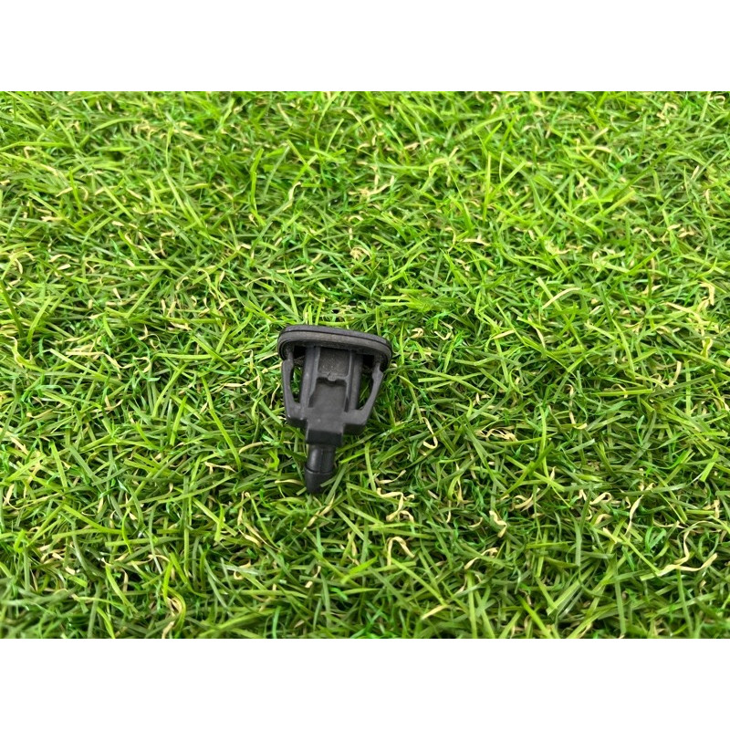 Форсунка омывателя (кузов и элементы) Cadillac Xt5 1 2016 3.6 23170610