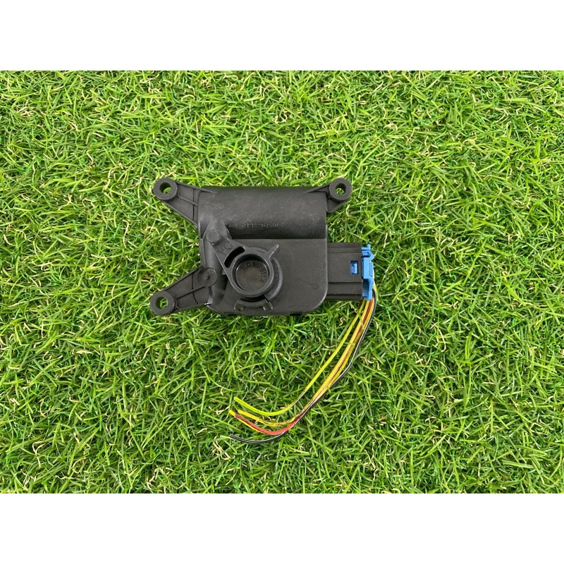 Привод заслонки отопителя (отопление и кондиционирование) Volkswagen Touareg 7L 2004 3.2 7L0907511AD