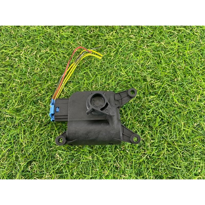 Привод заслонки отопителя (отопление и кондиционирование) Volkswagen Touareg 7L 2004 3.2 7L0907511AD