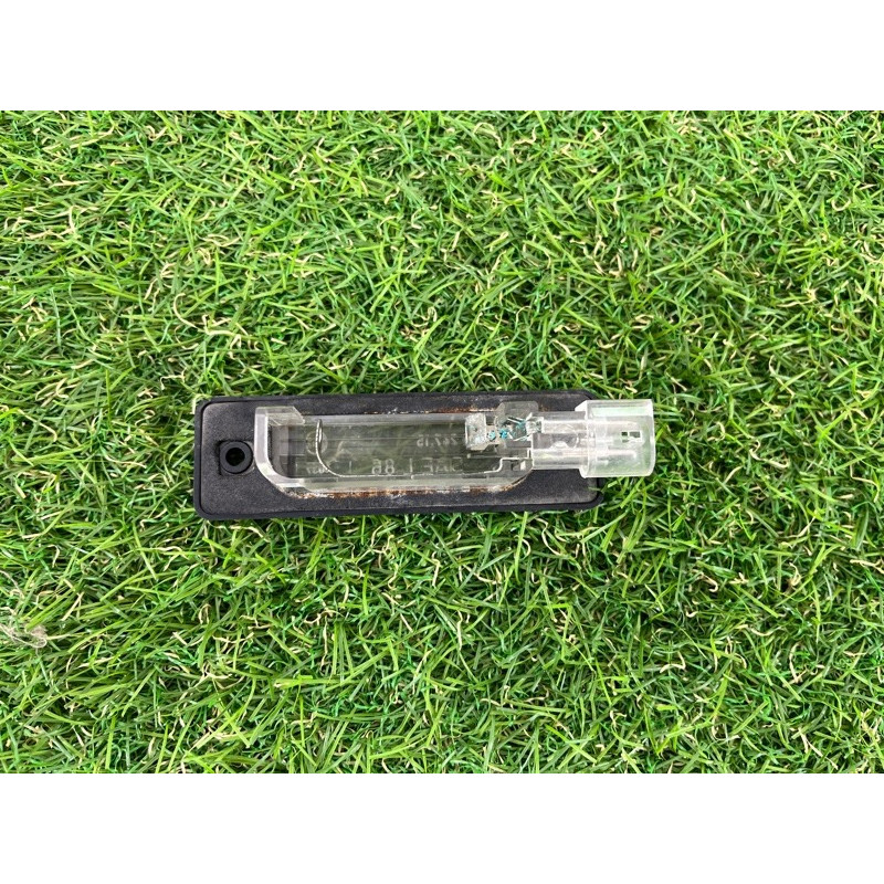 Плафон подсветки номера (оптика) BMW 5-series E34 63261378056