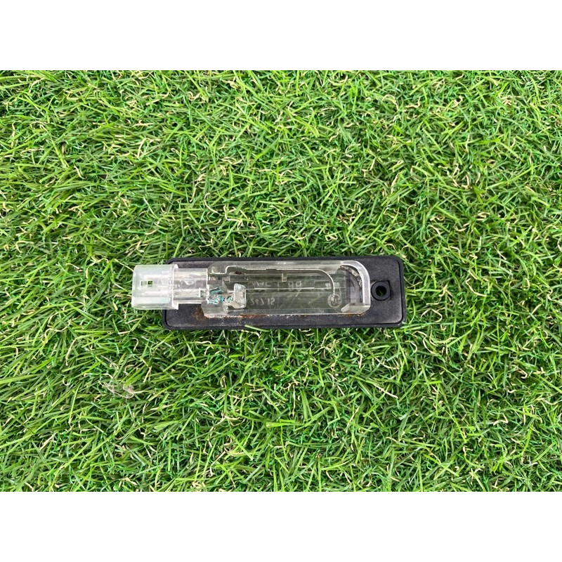 Плафон подсветки номера (оптика) BMW 5-series E34 63261378056