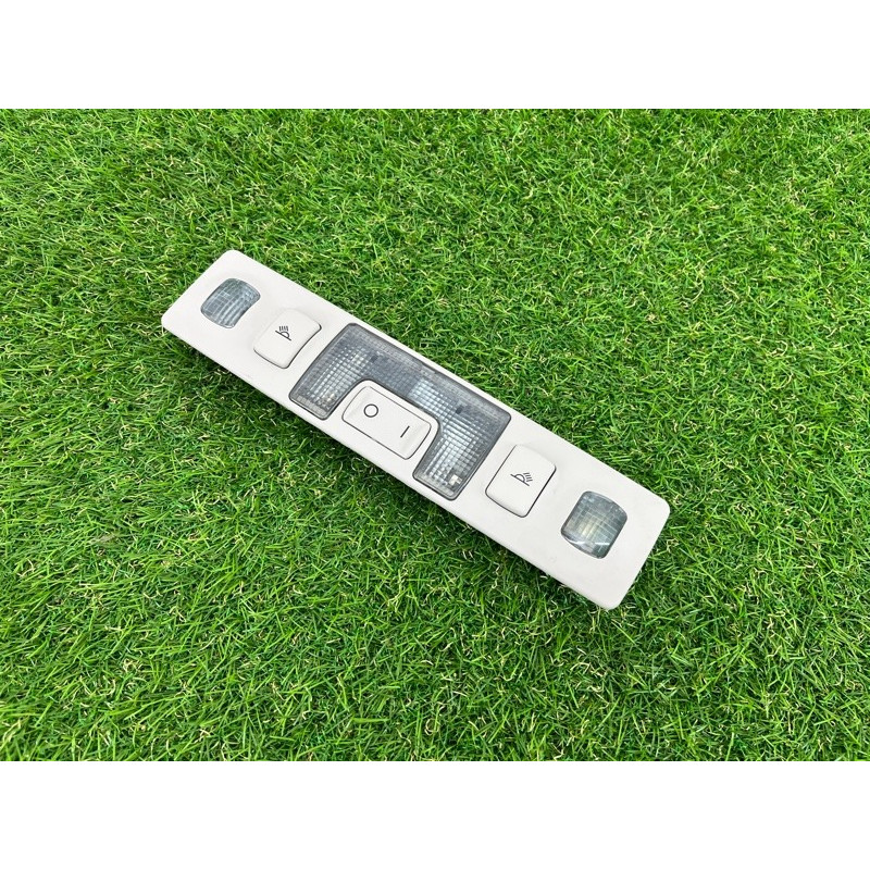 Плафон салона (салон) AUDI A6 C5 2001 2.5 AKE 7b0947111