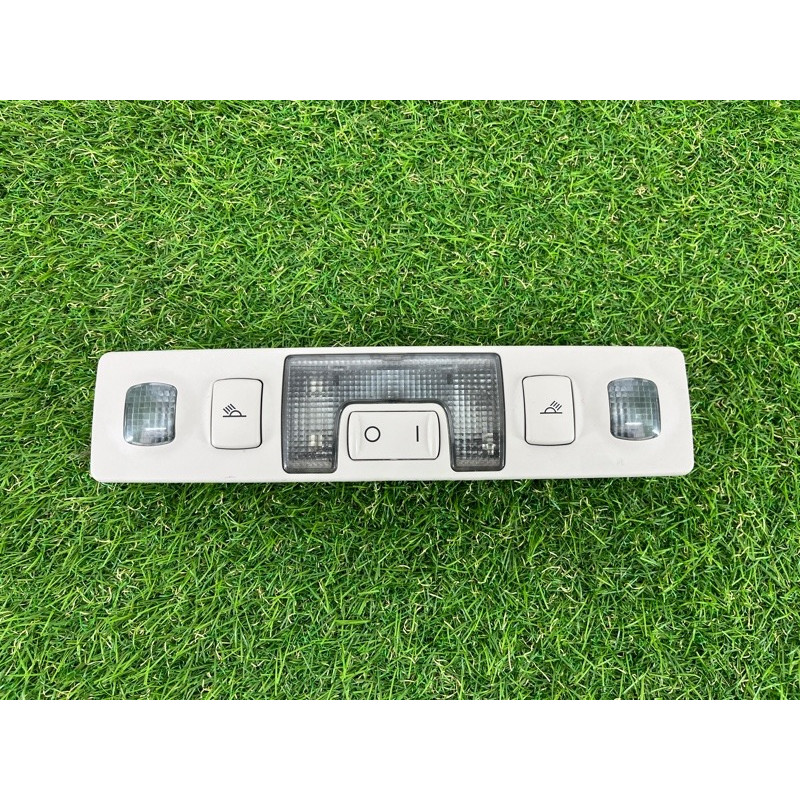 Плафон салона (салон) AUDI A6 C5 2001 2.5 AKE 7b0947111