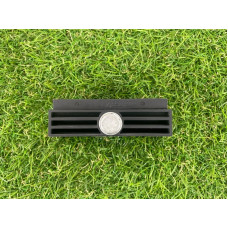 Крепление аккумулятора