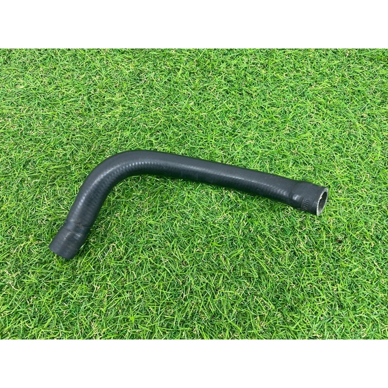 Шланг (система охолодження) BMW 5-series E34 1994 M43b18 64211384711