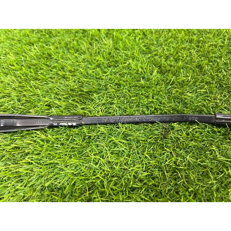 Поводок дворника (кузов и элементы) FORD Fusion MK5 2013 2.0 Hybrid DS7Z17527A