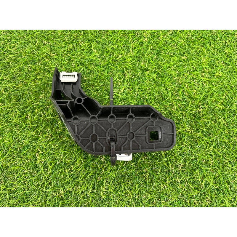 Крепление центральной консоли (салон) Volkswagen Jetta MK6 2011 2.5 5c7863442