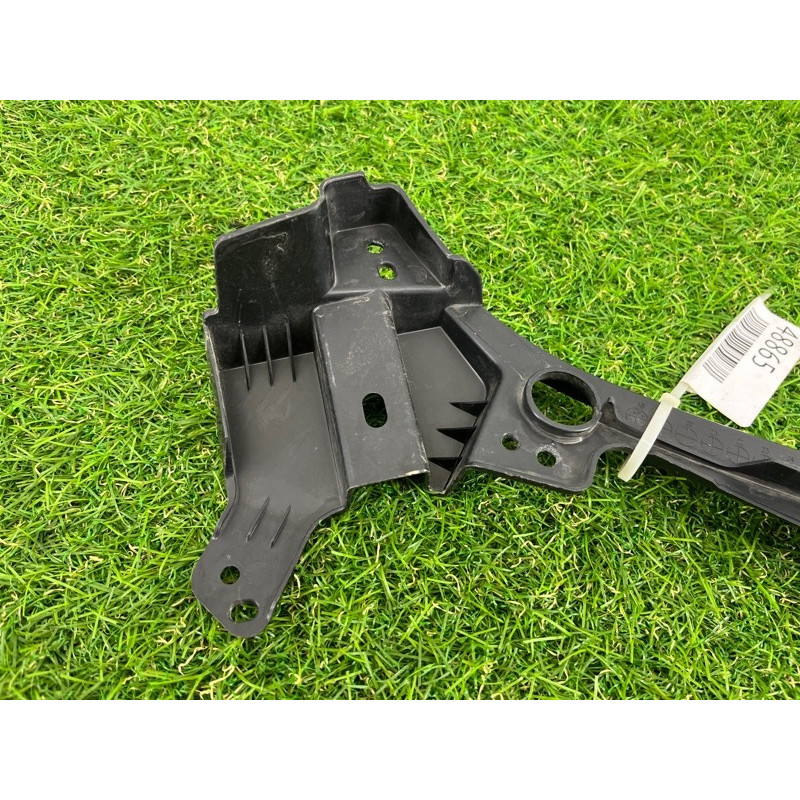 Кронштейн (двигатель и элементы) Mazda 3 BP BDTS501V1A