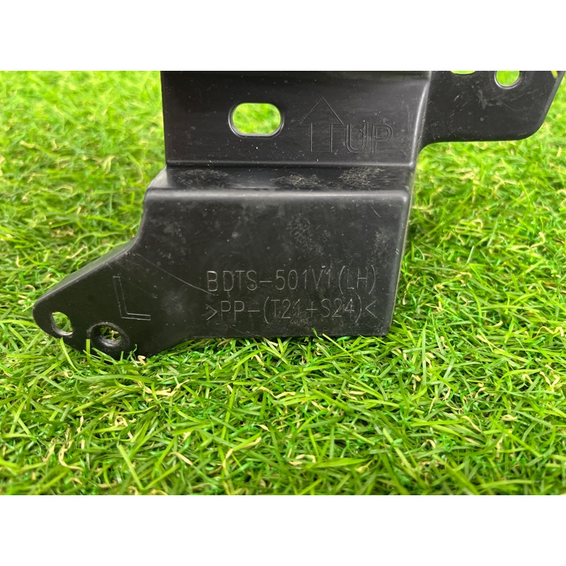 Кронштейн (двигатель и элементы) Mazda 3 BP BDTS501V1A