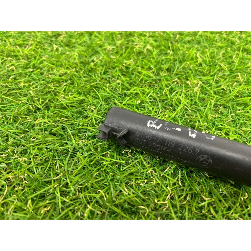 Амортизатор бардачка (салон) BMW 5-series E60 2005 N52B25 511671192269