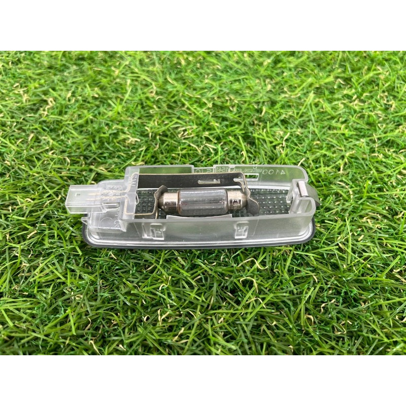 Плафон салона (салон) AUDI A6 C5 2001 2.5 AKE 8l0947105a