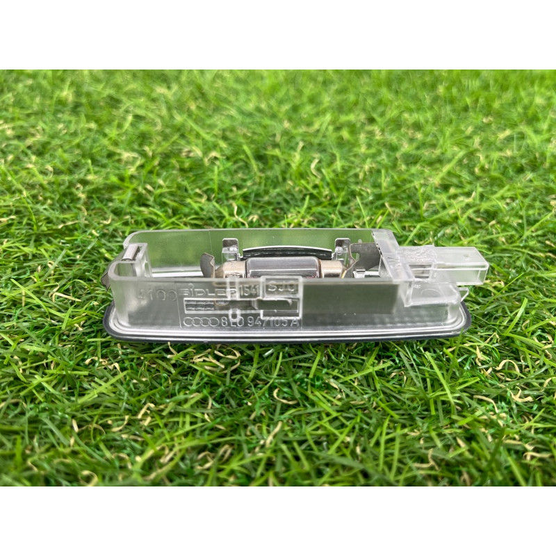 Плафон салона (салон) AUDI A6 C5 2001 2.5 AKE 8l0947105a